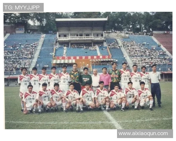 广州排球队比赛经验分析与表现评估探讨