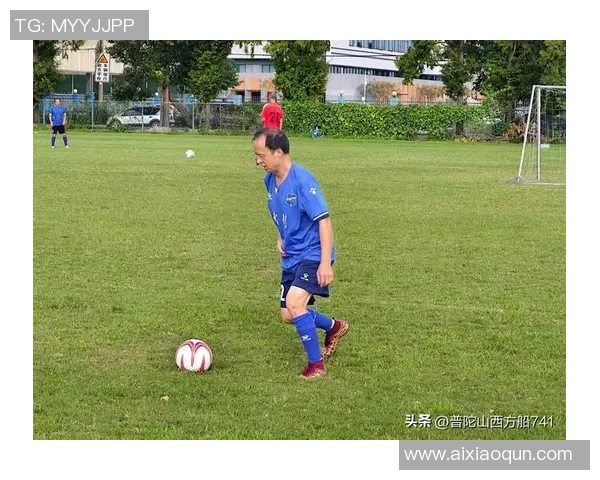 足球明星之子在绿茵场上的成长与追梦历程 足球明星之子在绿茵场上的成长与追梦历程