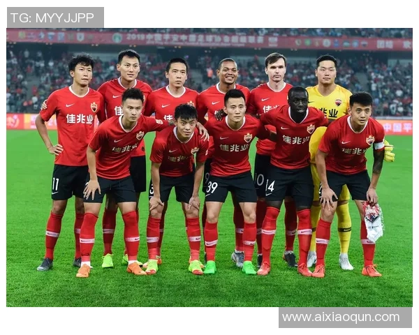 深圳足球明星盘点及其在国内外赛场的辉煌成就分析